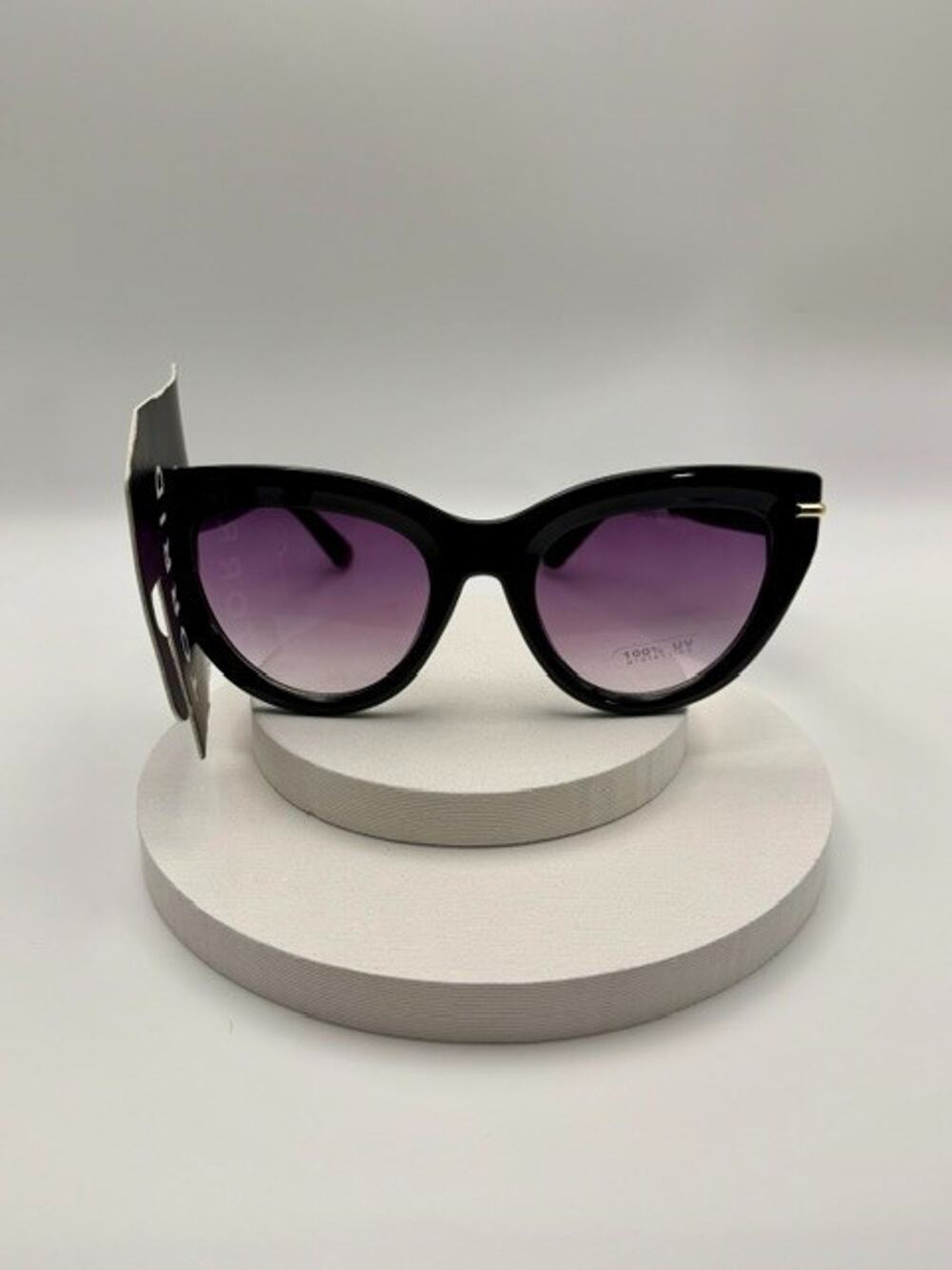 Torrid Cat Eye Sunglasses Black Smoke Lens 100% UV Protection NWT